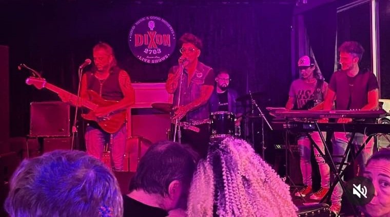 Jeremy Bentham and the Prestoopnicks presenta su nuevo disco «Pure de Gato»
