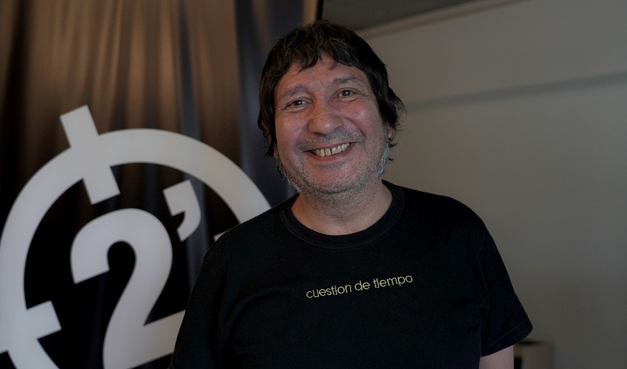 Mosca, vocalista de 2 Minutos, fue operado de un tumor en un pulmón