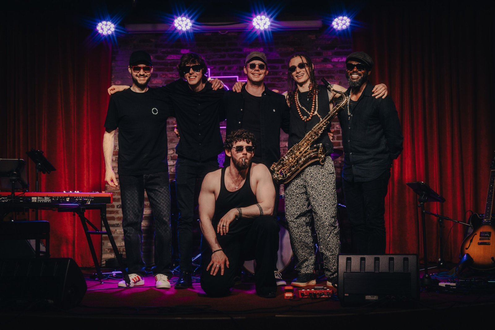 El artista funk Curtin Millen lanza «Standing On Business»
