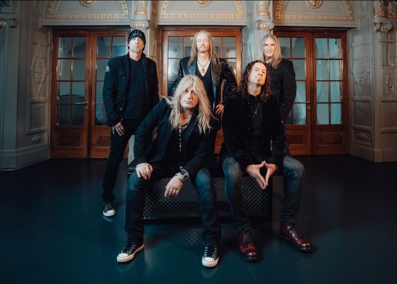 Gotthard lanza el video musical «Burning Bridges» para celebrar el éxito de «Stereo Crush» en los charts