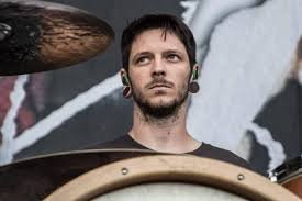 Murió Daniel Williams, ex baterista de The Devil Wears Prada en un accidente aéreo