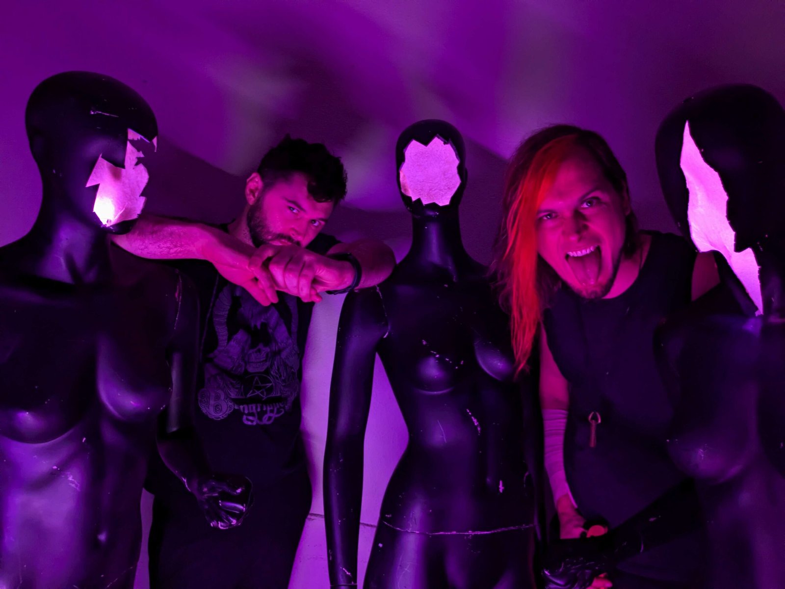 Electromancy lanza un manifiesto black/doom/death impulsado por la comunidad queer con «Visions Of Utopia»