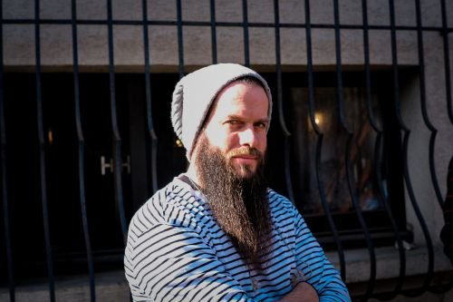 Mean To You, un proyecto de rock/metal de Luxemburgo, ha lanzado un nuevo sencillo con video musical