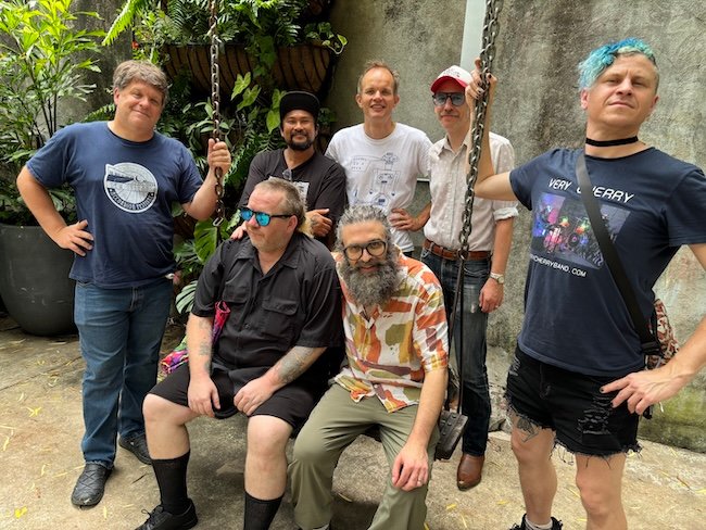 Friendly Rich presenta a las leyendas canadienses del noise, Nihilist Spasm Band, en un lanzamiento sorpresa el Día de Canadá
