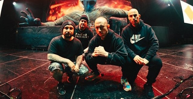 Trivium anuncia el EP «Struck Dead» y comparte el sencillo «Bury Me With My Screams»