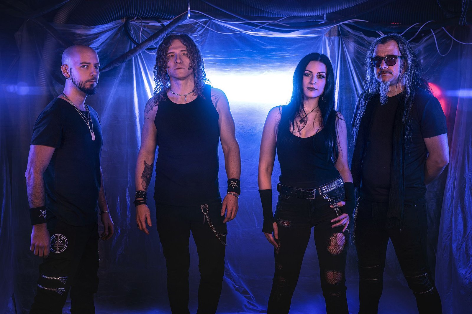 Hell In The Club regresa con su nuevo álbum de estudio «Joker In The Pack»