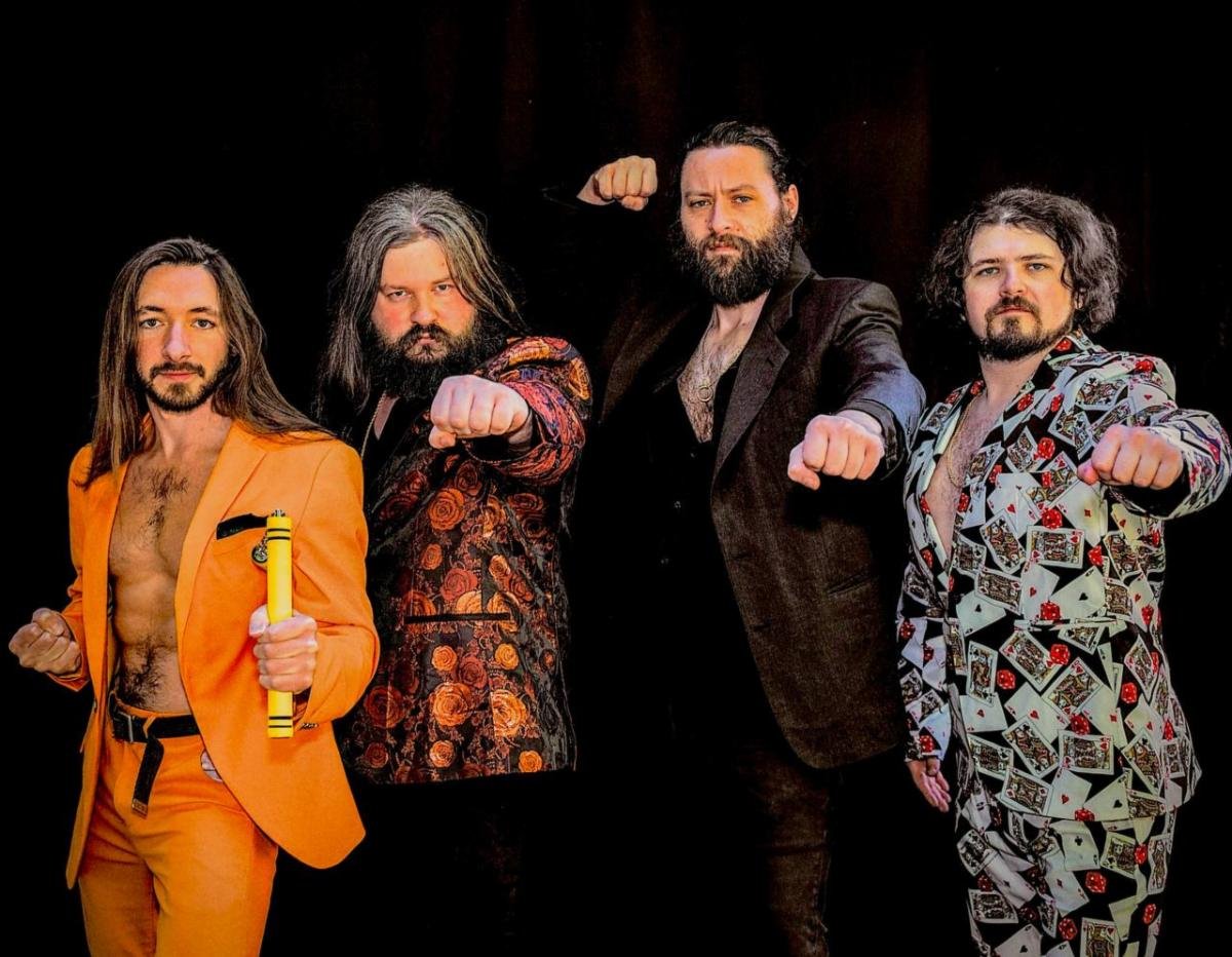 Hyperstrike trae la acción al video «Leaving You Again»