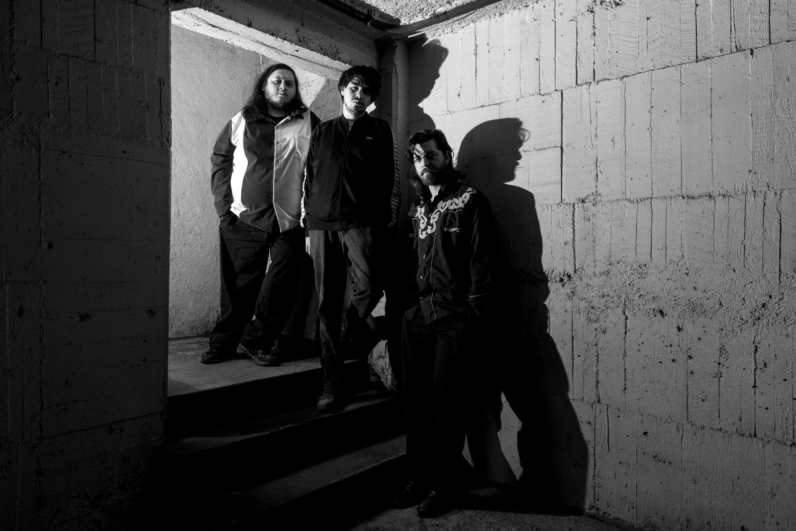 ¿Ya viste “INC.”, el nuevo video de Mengers?, conoce la furia urbana y la insurrección de los Pandas