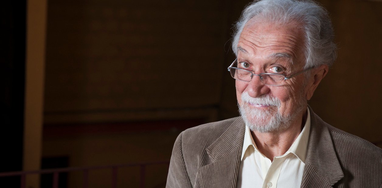 Murió Ernesto Acher, una de las inteligencias fundadoras de Les Luthiers