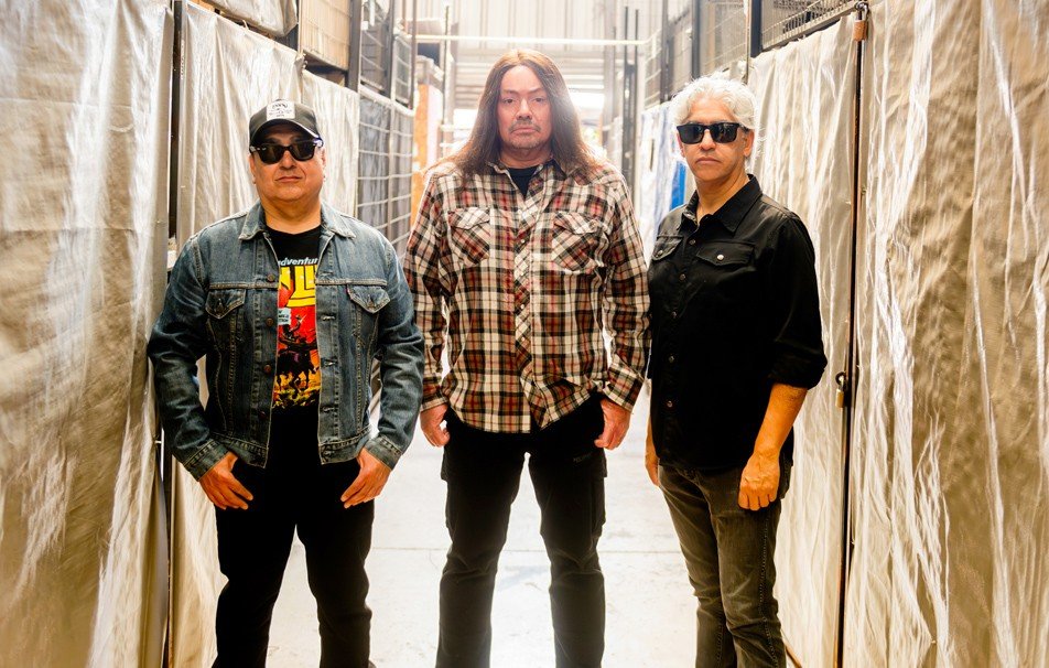Domic estrena el single «Living on the Run»