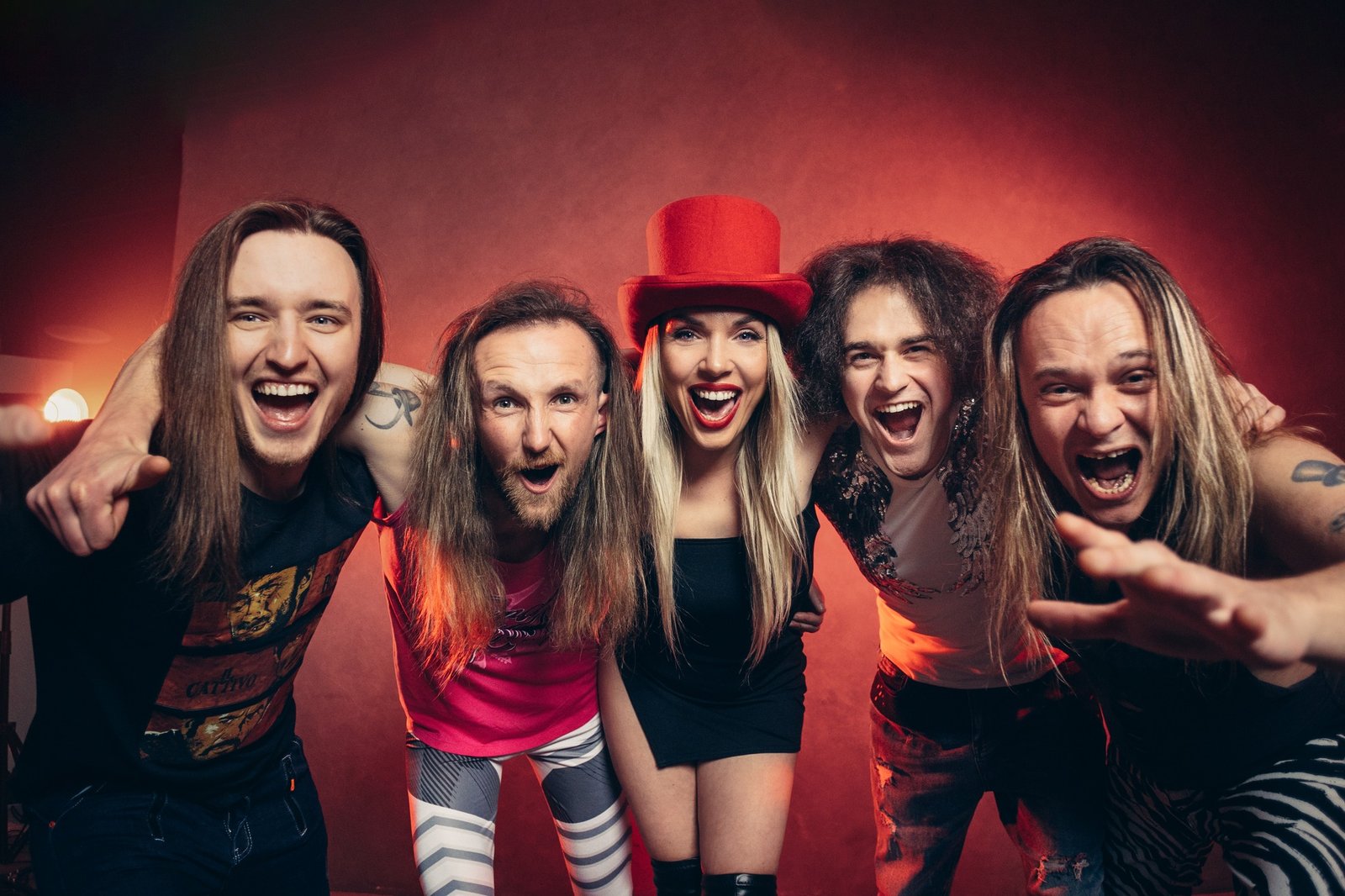 «Come on baby», nuevo single de los ucranianos Star Crystal