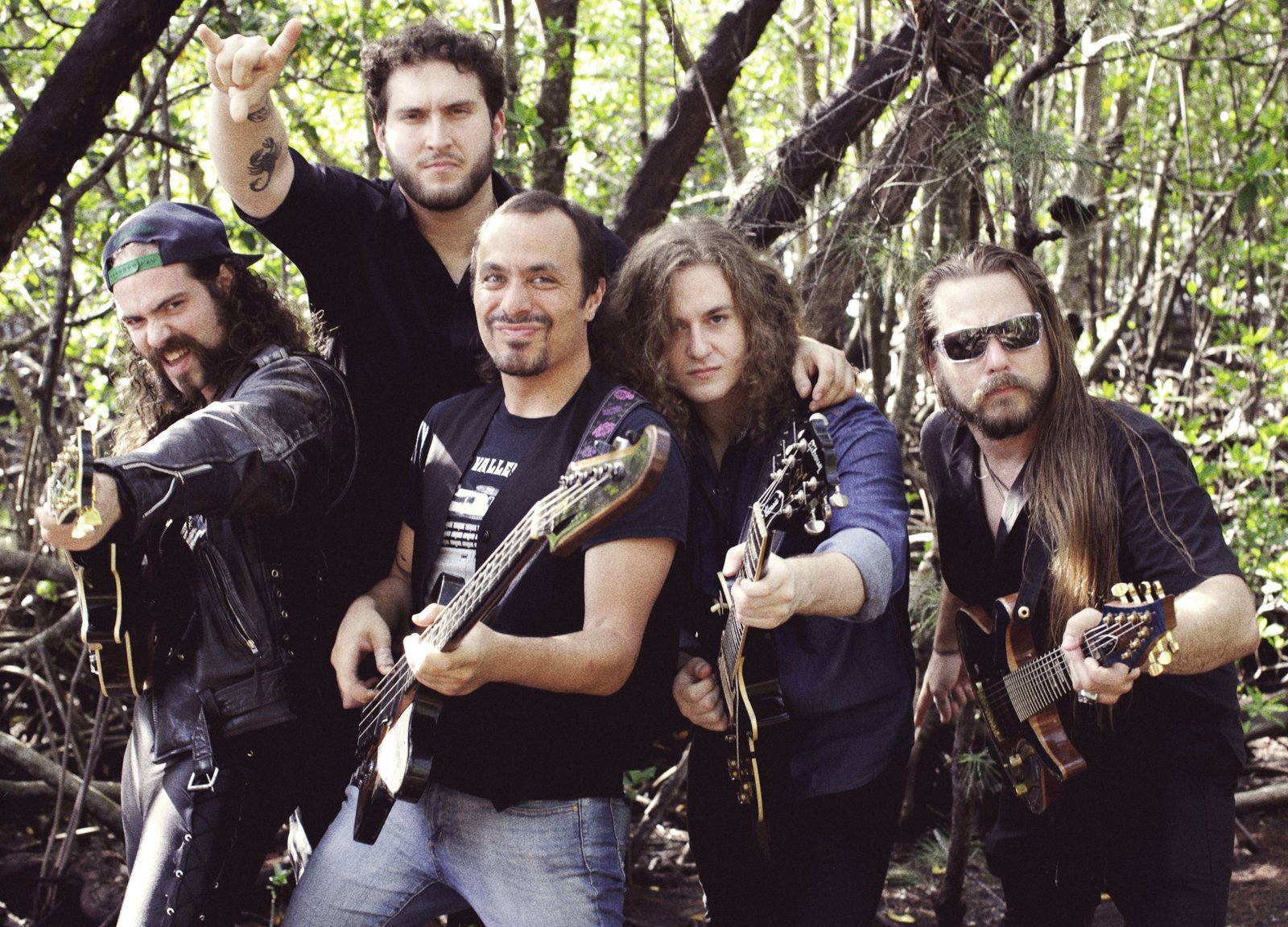 Acidosis lanza el nuevo sencillo «Tied To The Tracks» de su próximo álbum