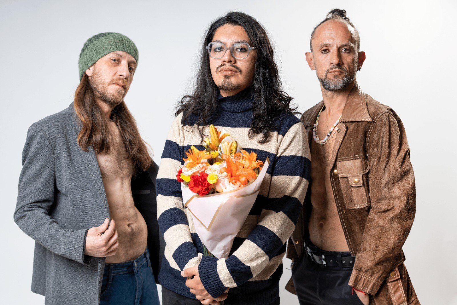 La banda de pop rock alternativa ecuatoriana Tensión Flora presenta «Tanta miel», un grito de libertad para desprenderse de lo que aprisiona