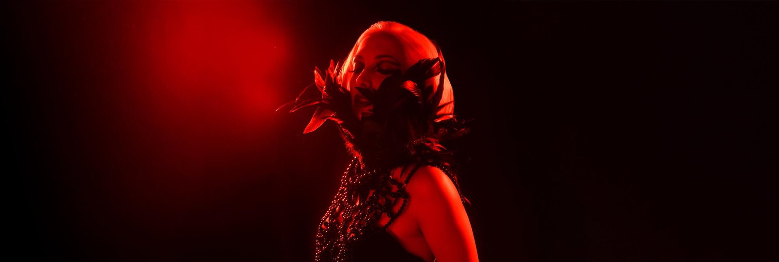 Diez años después, Luly Noir reafirma su apuesta por la independencia y presenta “No me llames más”, el primer adelanto de su próximo álbum