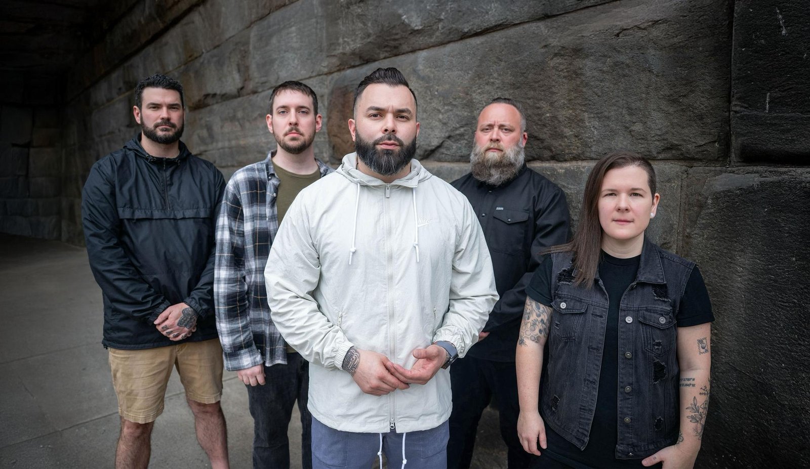 «Guiding The Blind» es el nuevo single de los bostonianos Bridges